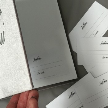 Linkėjimų kortelė albumui su vieta tekstui, 124x66 cm Linkėjimų kortelė albumui su vieta tekstui, 124x66 cm