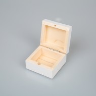 Dėžutė dantukams, sruogelei "apkabinimas"