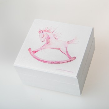 Dėžutė dantukams, sruogelei "Arkliukas" - R Dėžutė dantukams, sruogelei "Arkliukas" - R