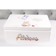 Vardas ant daiktadėžės-krikštadėžės