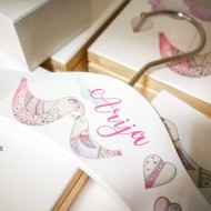 Spalvotas užrašas ant gaminio