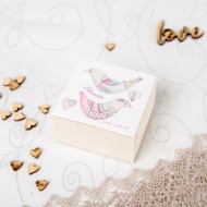 Medinė dėžutė su užrašu, Lietuva ir Paukščiais