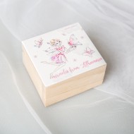 Medinė dėžutė, Fėja su drugeliais