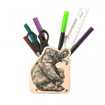 Pieštukinė "Sėdintis dramblys"