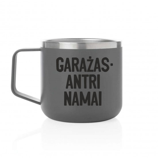 Metalinis puodelis su užrašu, Garažas Antri Namai, 350 ml.