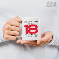 Puodelis su užrašu, 18 su patirtimi, keramika