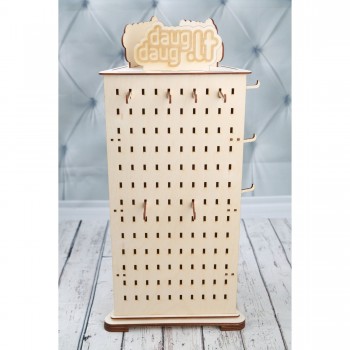 Sukamas trikampis stendas pakabukams Sukamas trikampis stendas pakabukams