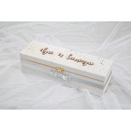 Dėžė 1 vyno buteliui su spynele "Ilgai ir laimingai"